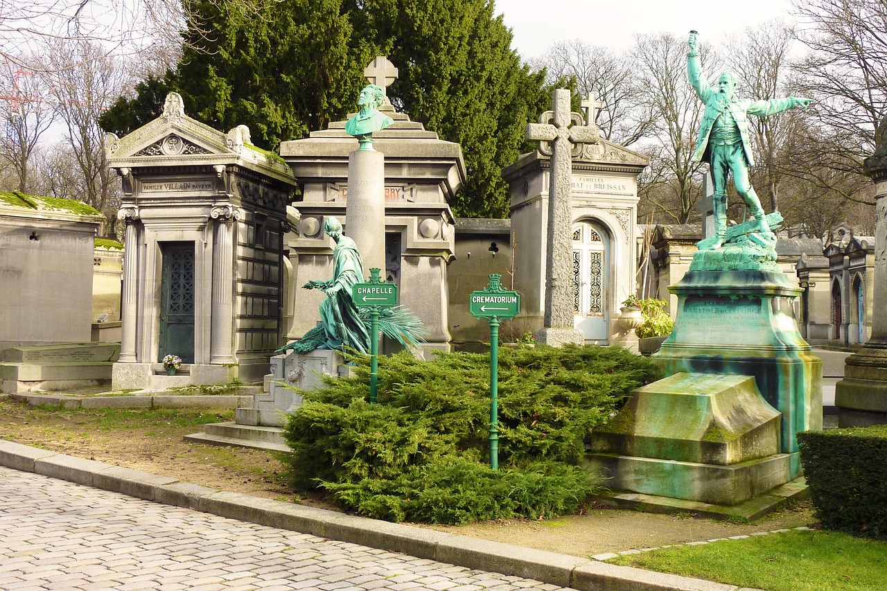 Camargue - Pere Lachaise Cemetery, France